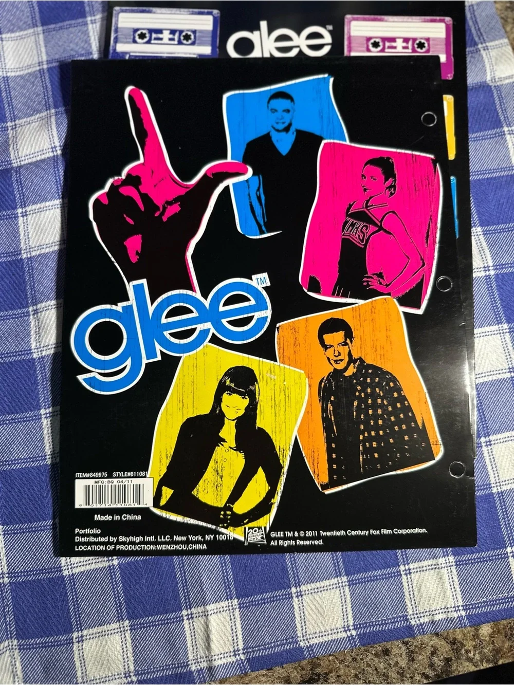 2011 Glee (set of 3) 3 hole portfolio pocket folders Colorful Pop Art Decals
